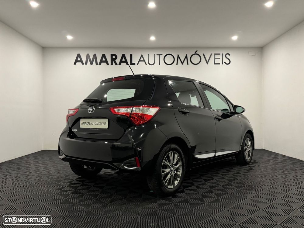 Toyota Yaris 1.5 VVT-i Comfort+P.Style - 4