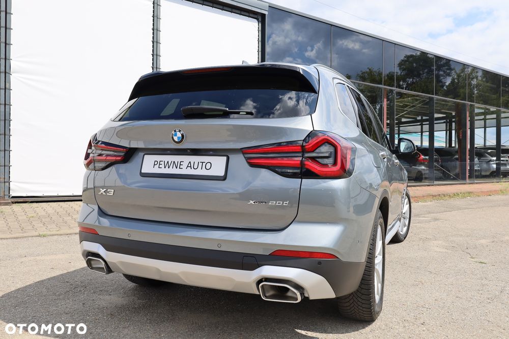 BMW X3 xDrive20d - 12