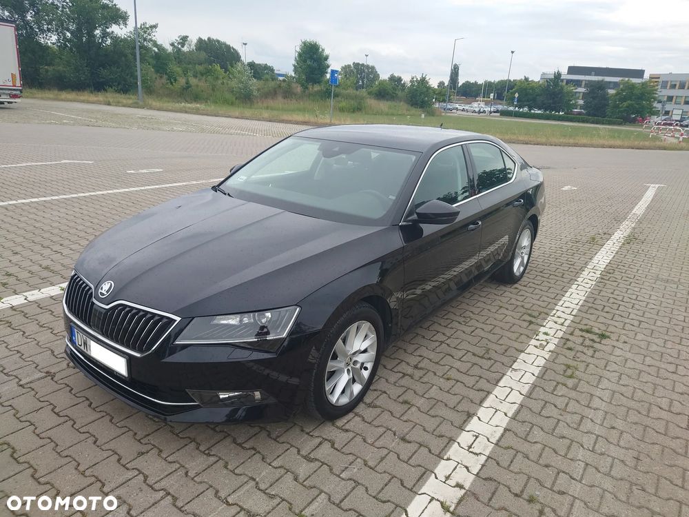 Skoda Superb 2.0 TDI Style DSG - 1