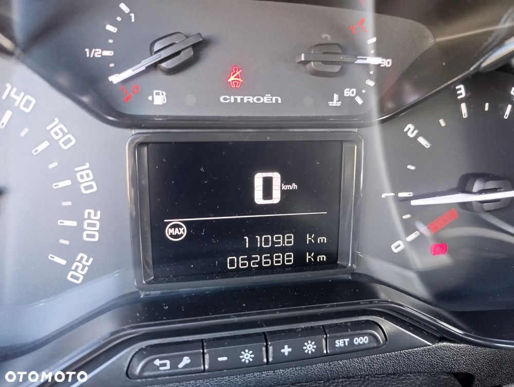 Citroën C3 1.2 PureTech Shine - 29