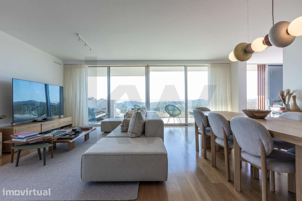 T3 com Vista para o Palácio da Pena | Belas Clube de Campo - Grande imagem: 3/30