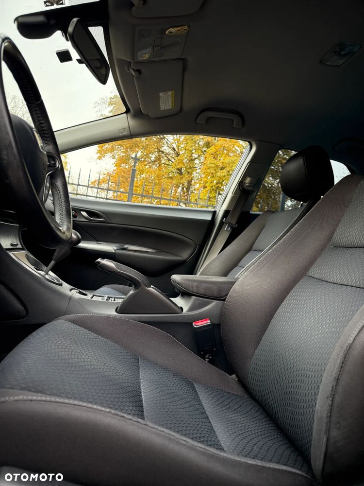 Honda Civic 1.8i-VTEC Sport - 11