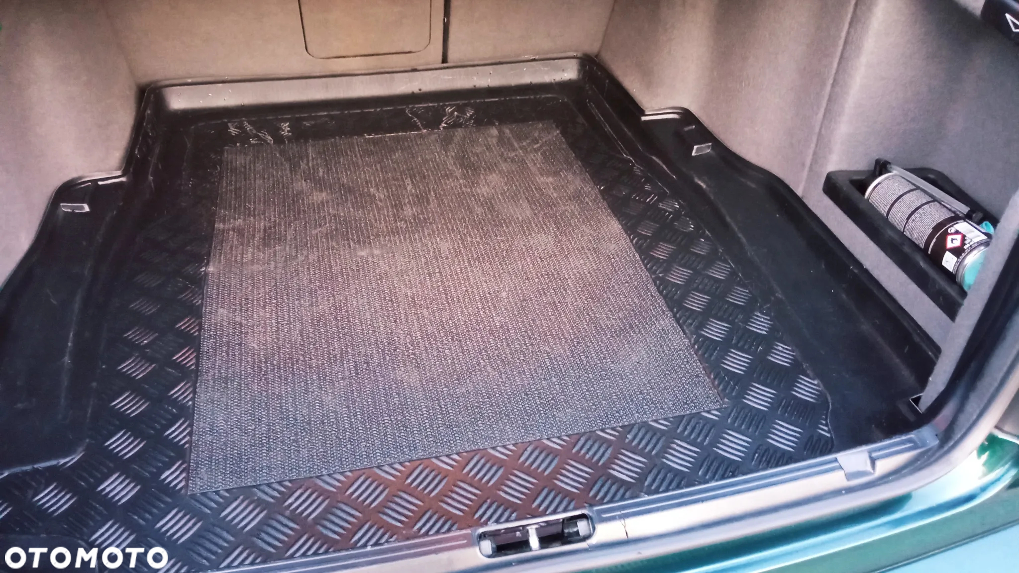BMW Seria 5 520i - 11
