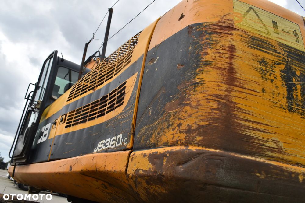 JCB 360 LC - 22