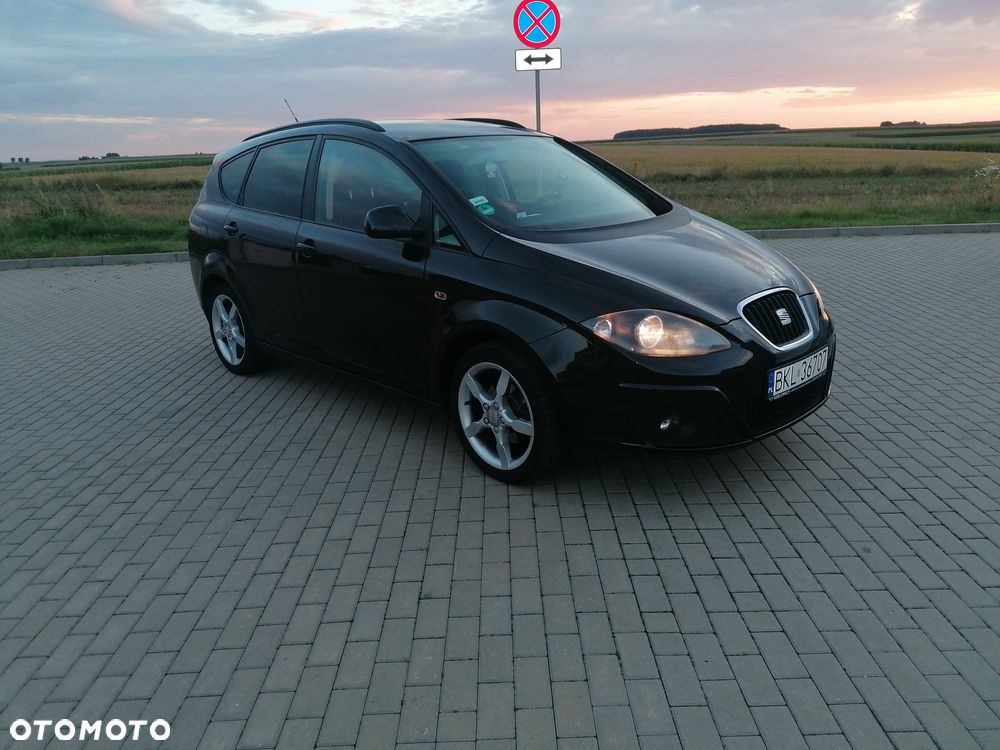 Seat Altea XL 1.6 Reference Comfort - 1