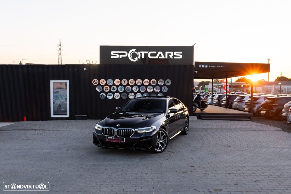 BMW 530 e Pack M - 2