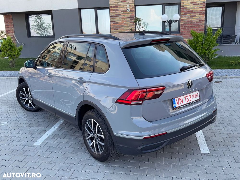 Volkswagen Tiguan - 18