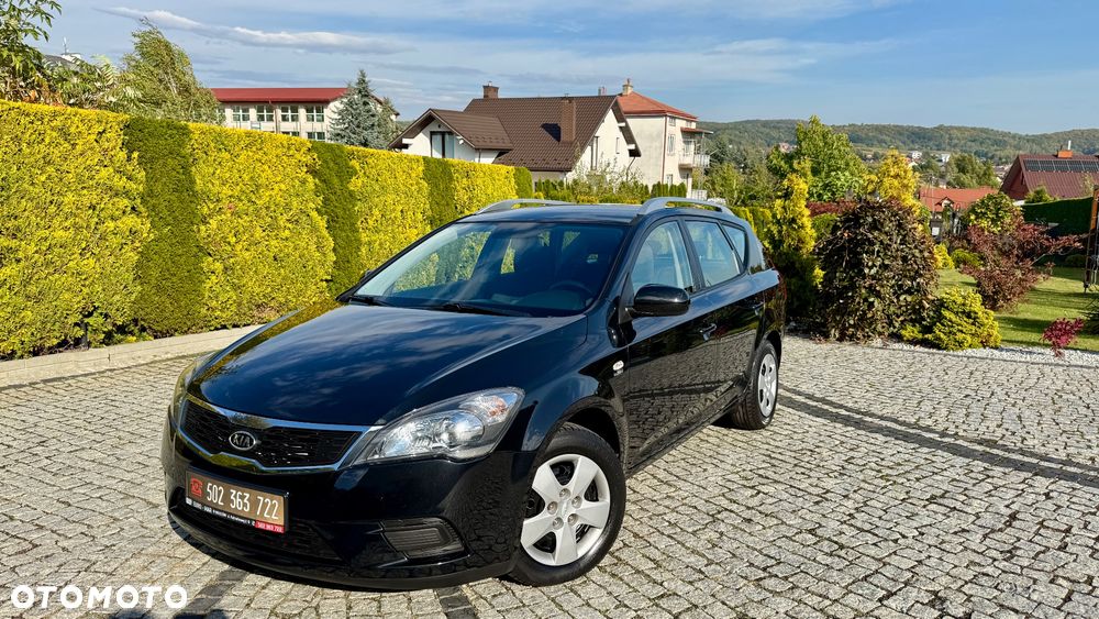 Kia Ceed - 17