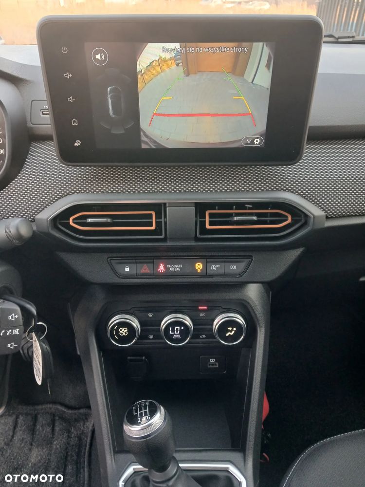 Dacia Sandero Stepway TCe 110 Extreme+ - 12