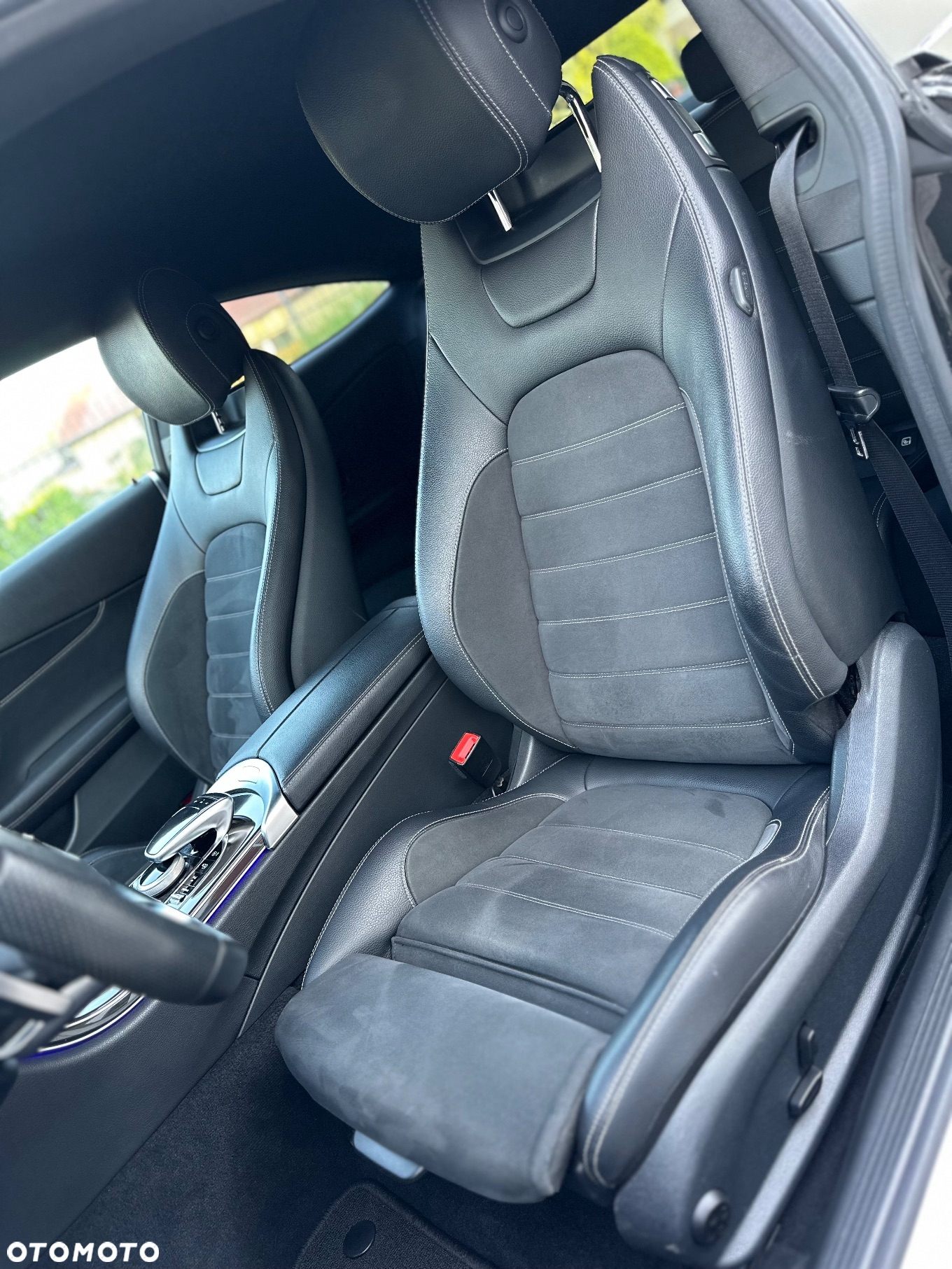 Mercedes-Benz Klasa C 300 d Coupe 9G-TRONIC AMG Line - 18