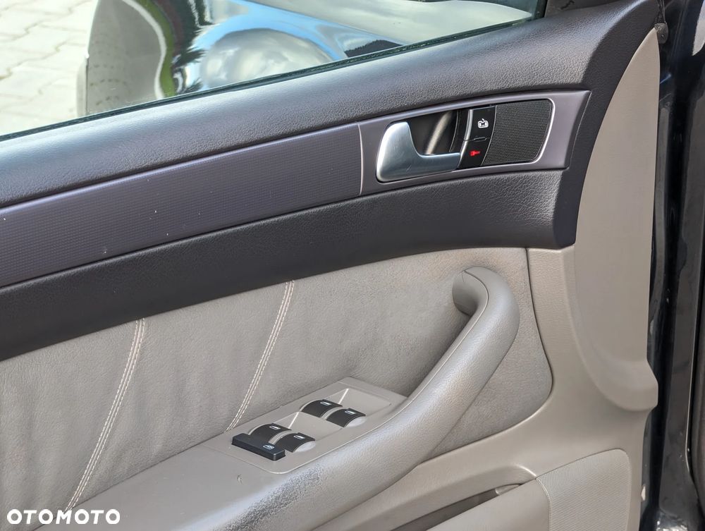 Audi A6 Avant 2.4 Quattro Tiptr - 19