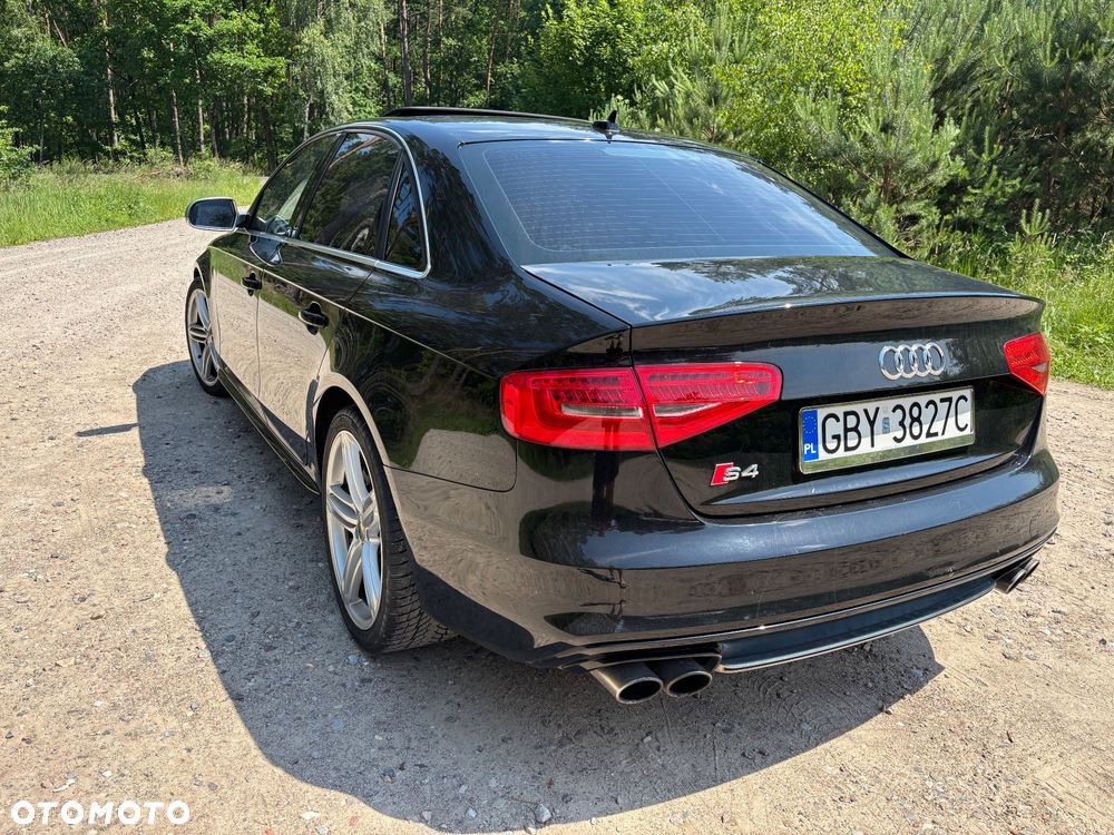 Audi S4 Limousine - 3