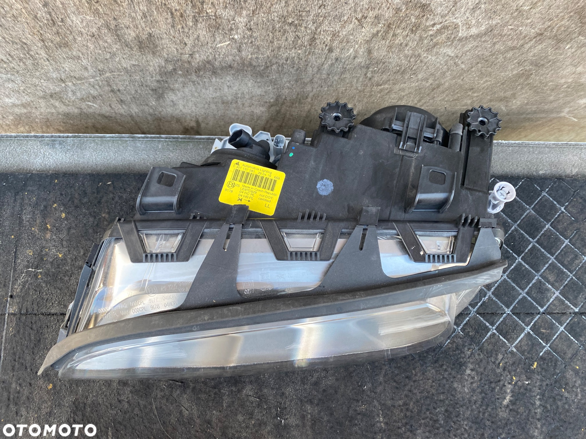 lampa BMW 3 E46 coupe cabrio bi xenon lewy eu - 2