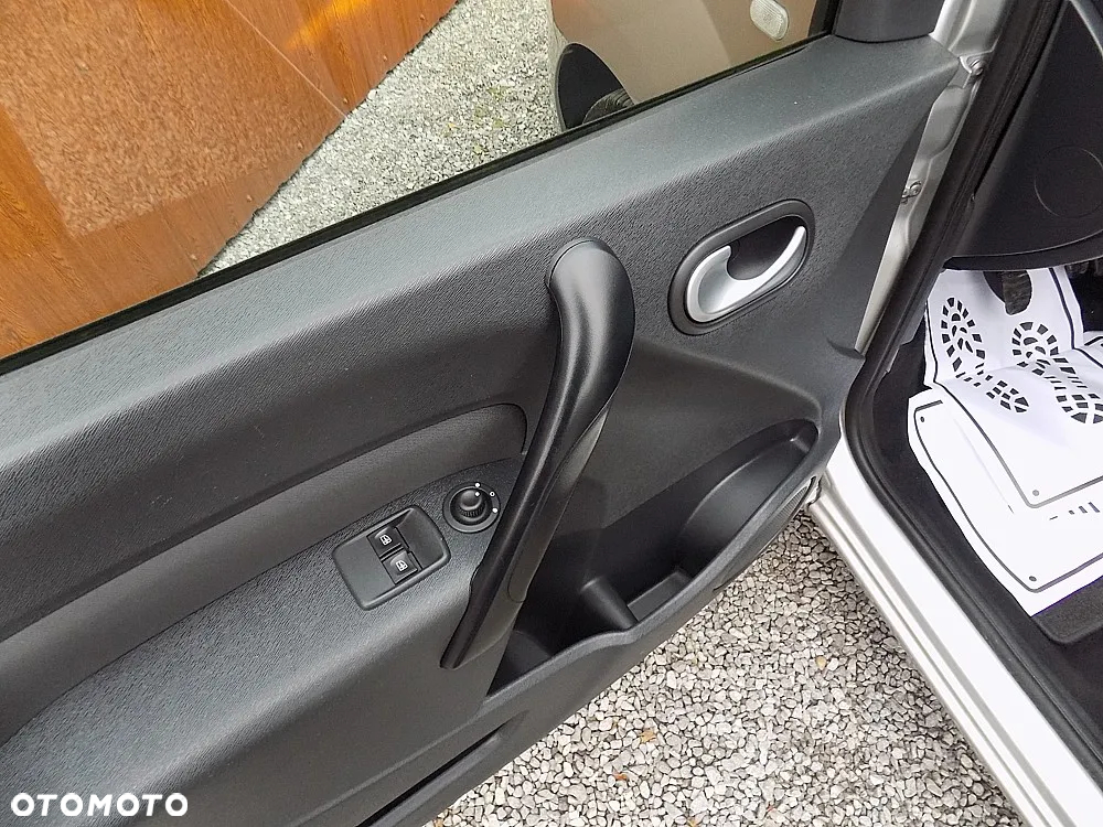 Renault Kangoo ENERGY TCe 115 Start & Stop LIMITED - 9