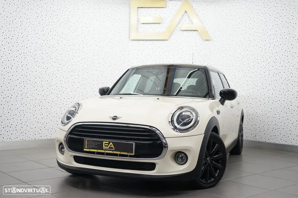 MINI 5 Portas Cooper Auto - 3