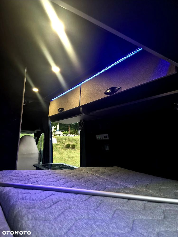 Volkswagen Crafter - 18