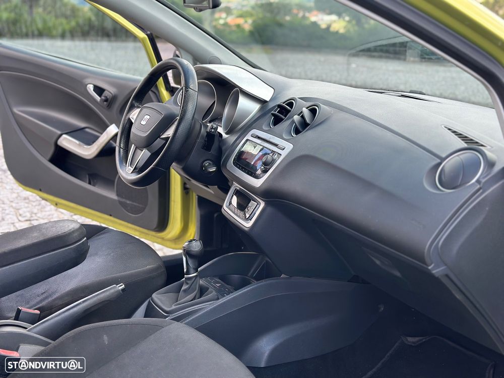 SEAT Ibiza 1.4 16V Stylance - 22
