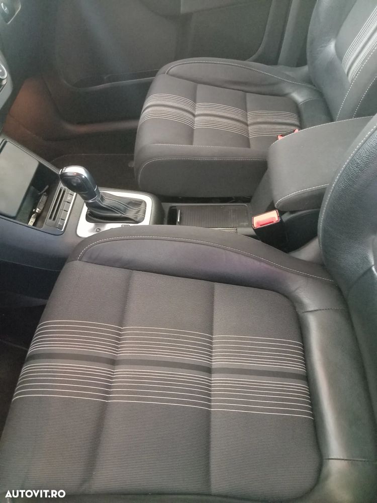 Volkswagen Golf - 7