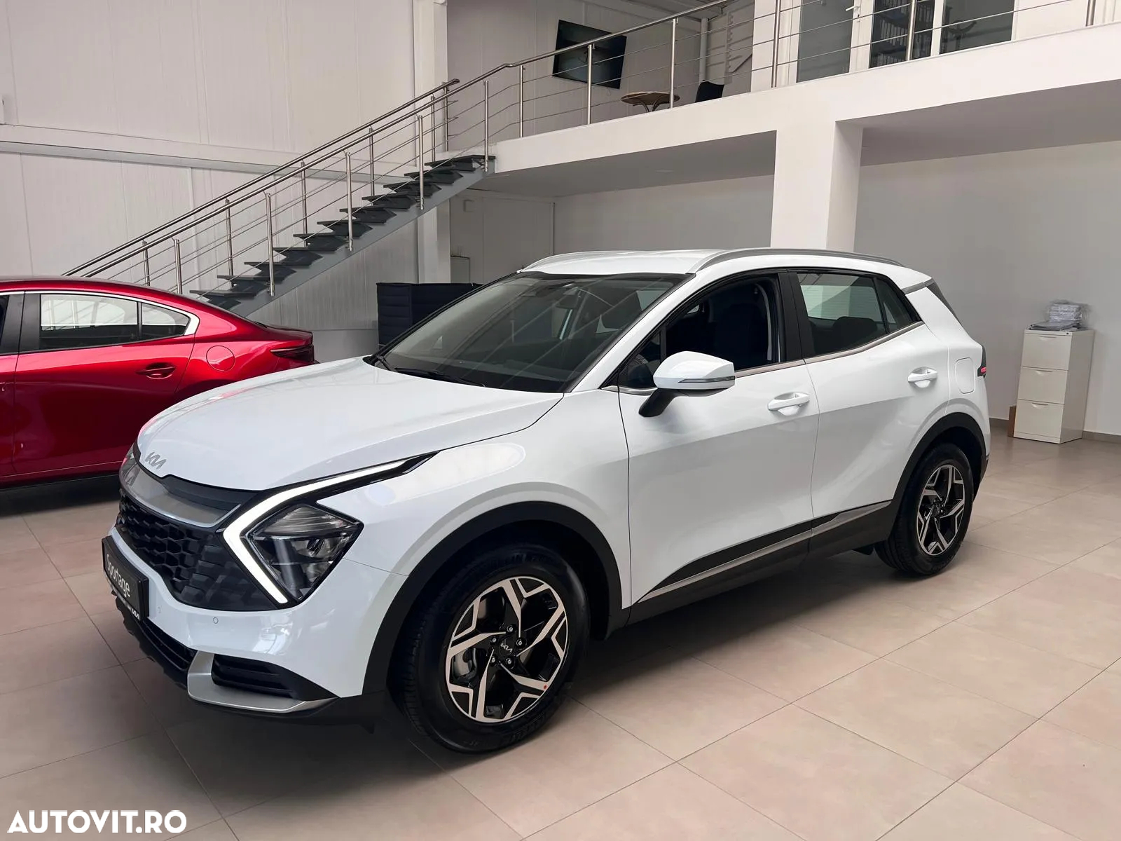 Kia Sportage 1.6 T-GDI MHEV 7DCT HP 4x2 Urban - 2