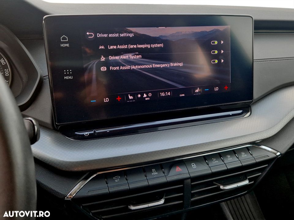 Skoda Octavia 2.0 TDI DSG Ambition - 24
