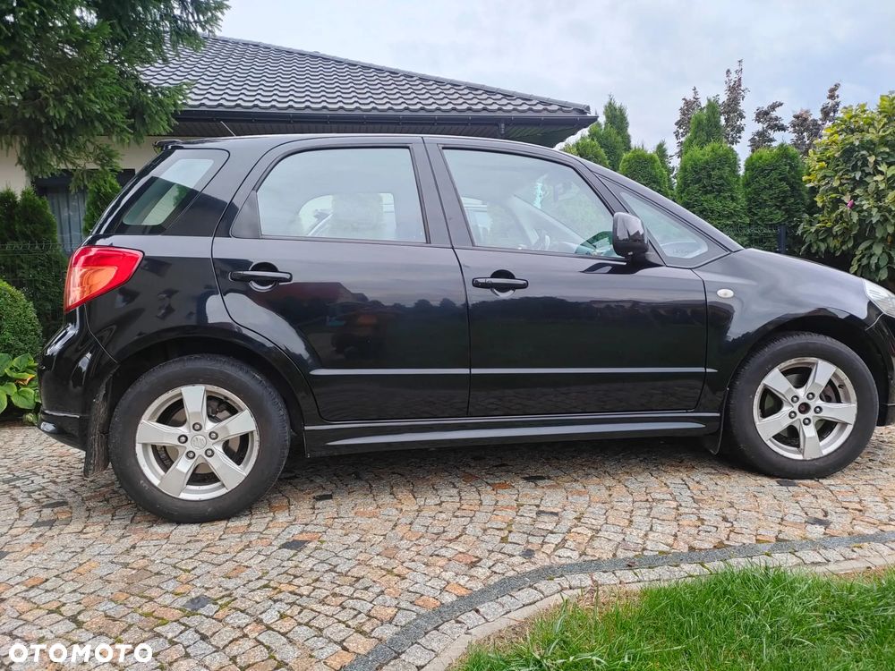 Suzuki SX4 1.6 Comfort - 3