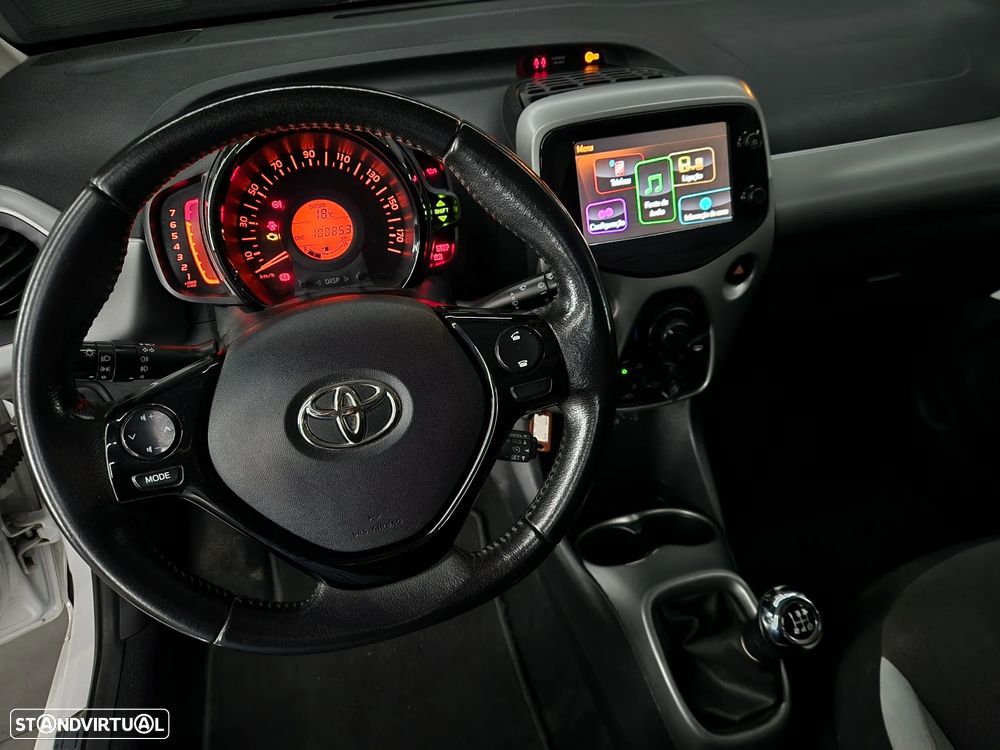 Toyota Aygo 1.0 X-Play+X-Touch - 13