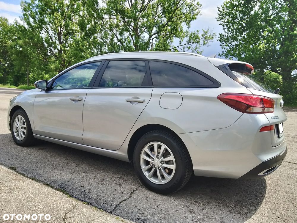 Hyundai i30 1.0 T-GDI Modern - 17