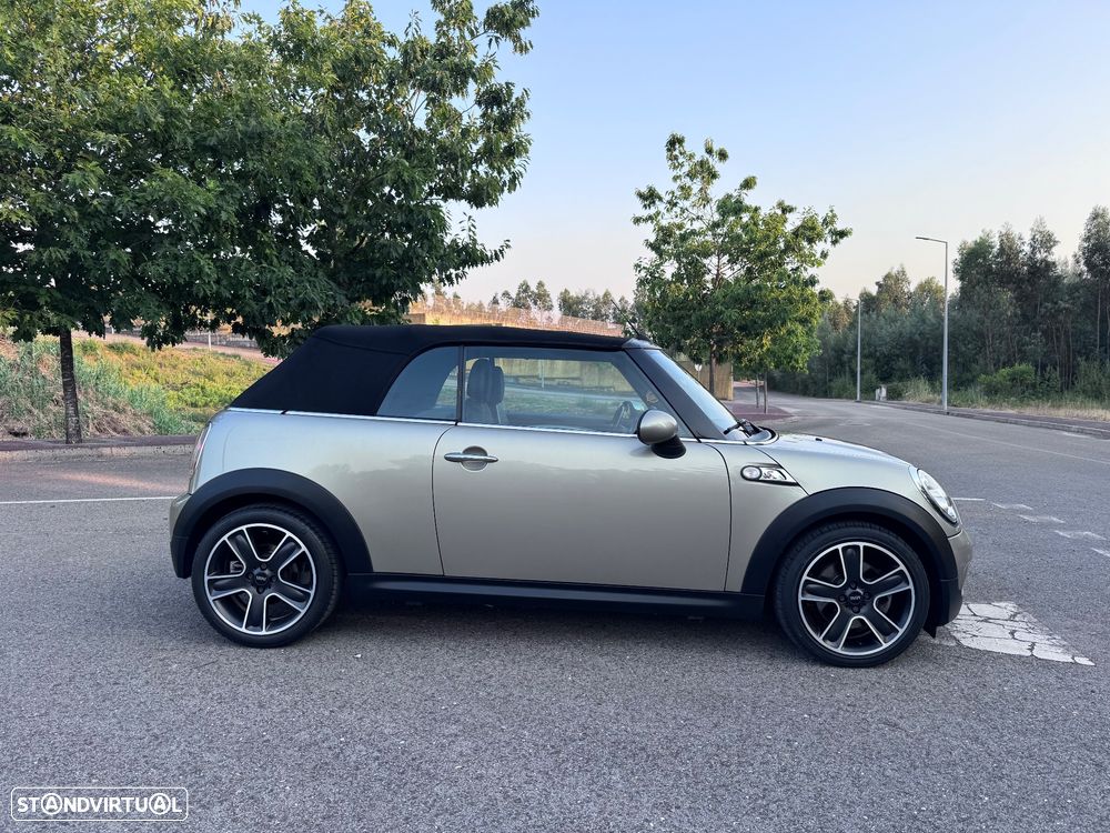 MINI Cabrio Cooper S - 4