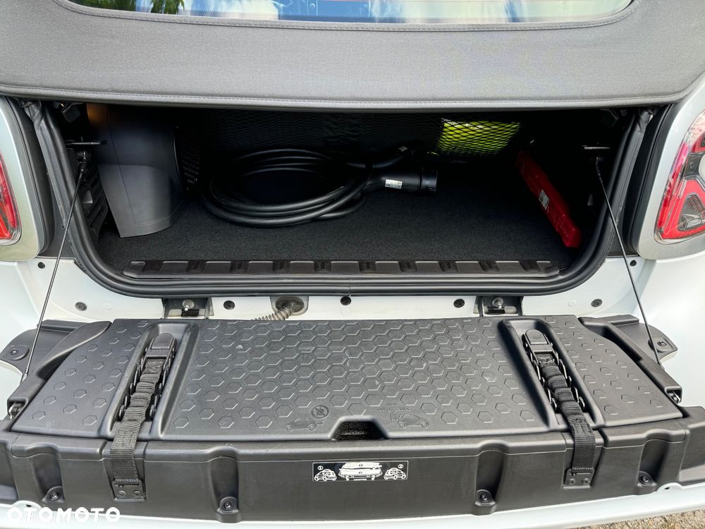 Smart Fortwo EQ perfect - 11