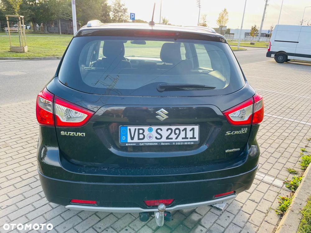 Suzuki SX4 S-Cross 1.6 DDiS 4x4 Comfort - 4