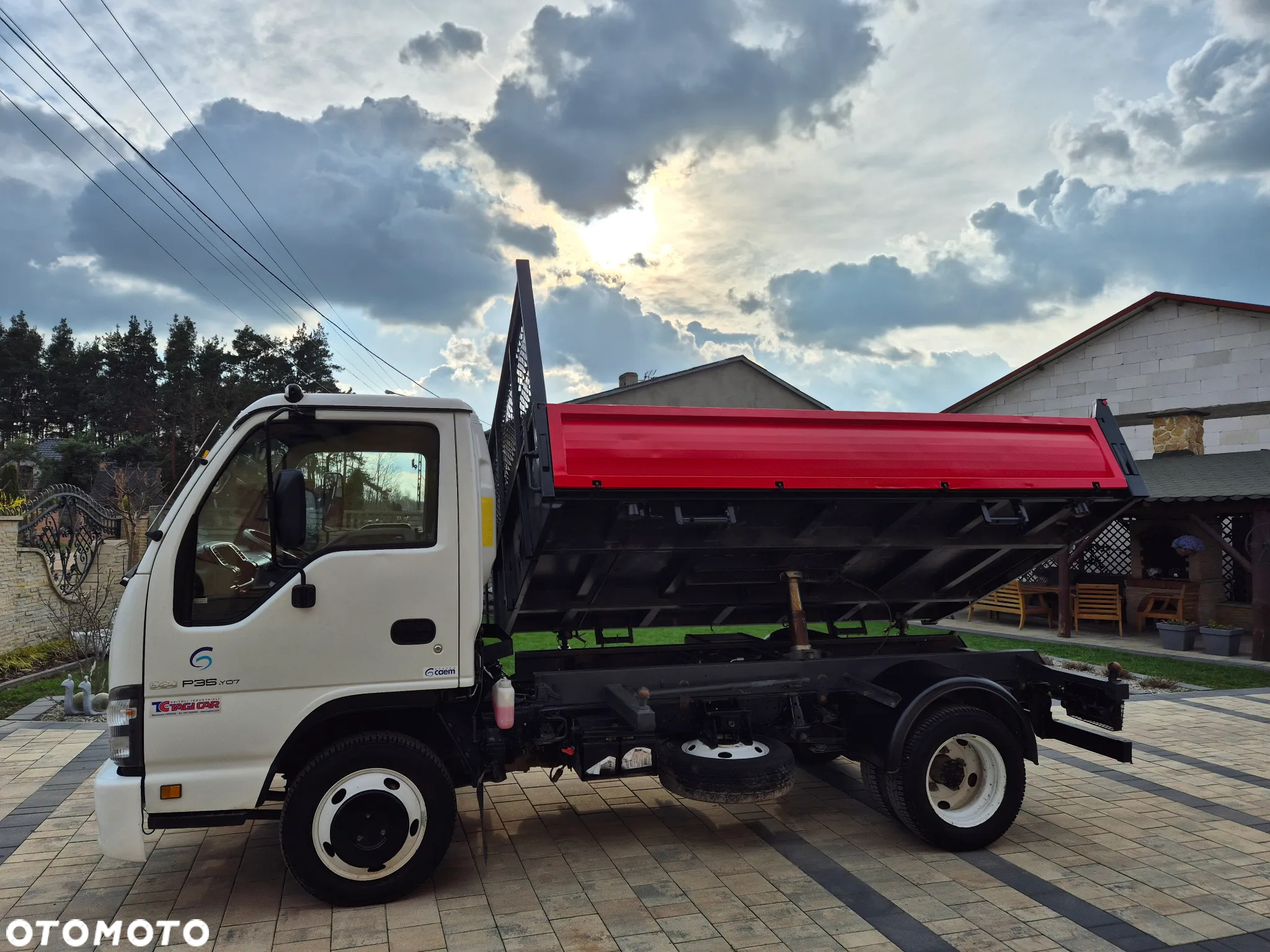 Isuzu ISUZU NPR WYWROTKA KIPER 3 STRONY ORYGINAŁ BEZ KOROZJI - 2