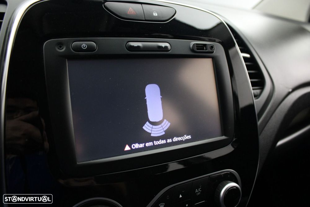 Renault Captur 0.9 TCE Exclusive - 18