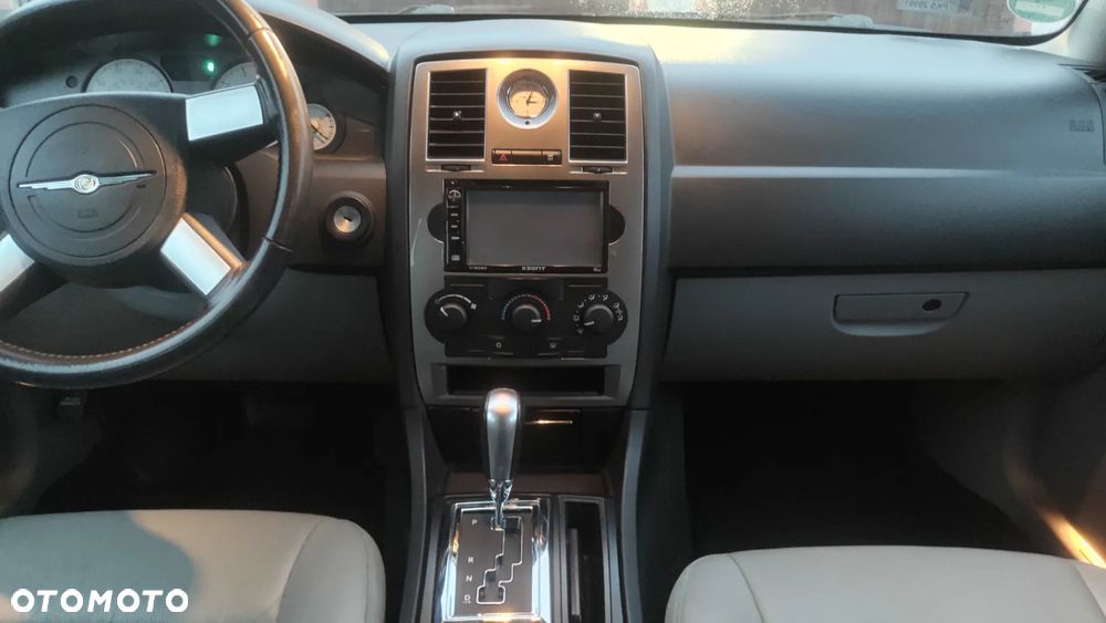 Chrysler 300C 3.5 Automatik - 8