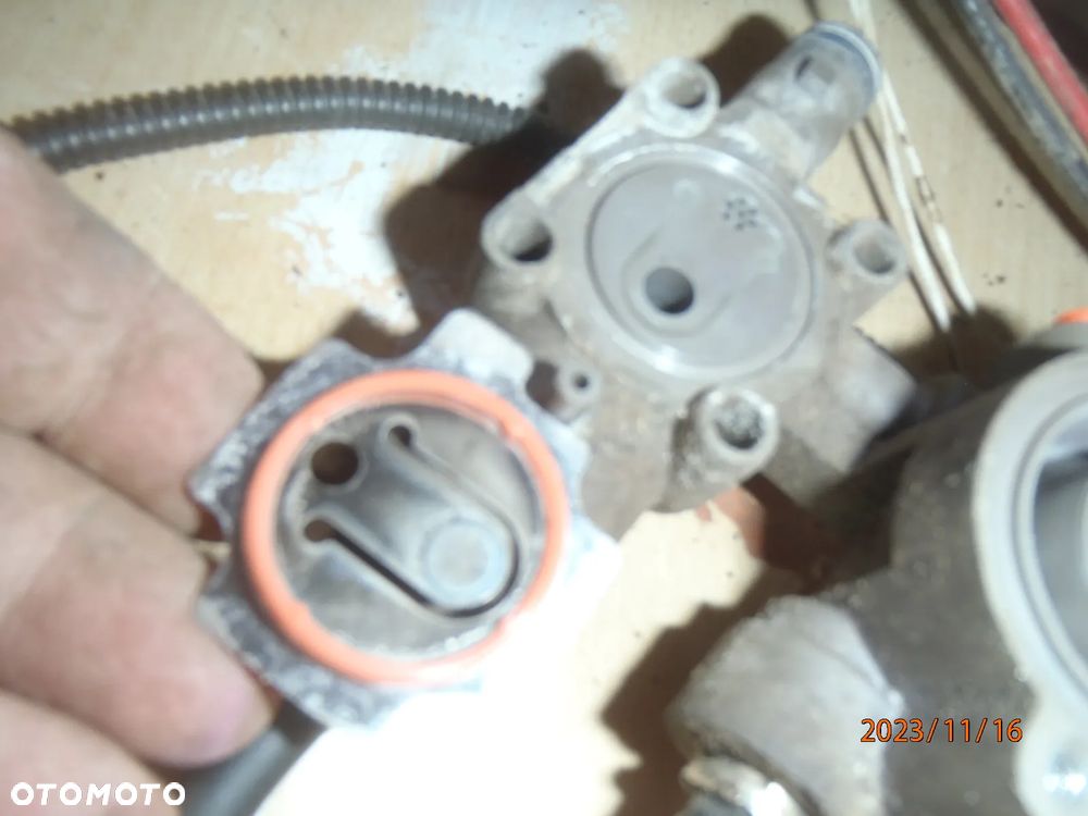 kompresor pompka zawieszenie silniczek  mocowanie tłok głowica zawór czujnik przewód wiązka kostka zbiorniczek range rover sport l320 discovery - 8