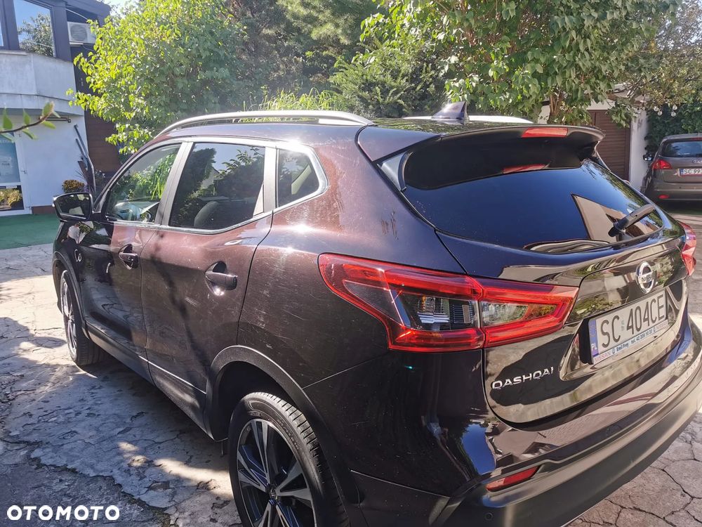 Nissan Qashqai 1.2 DIG-T N-Connecta Xtronic EU6 - 17