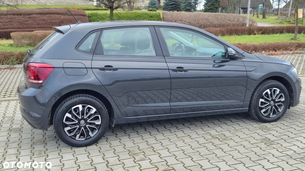 Volkswagen Polo 1.6 TDI SCR Trendline - 11