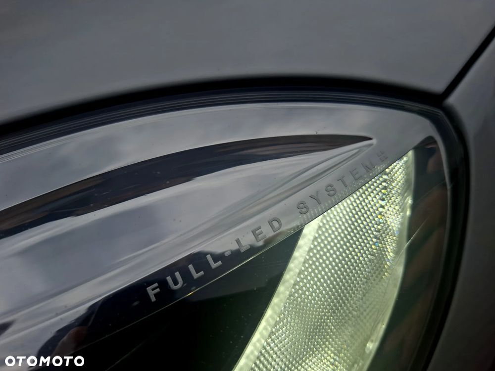 Volvo V40 D3 RDesign - 29