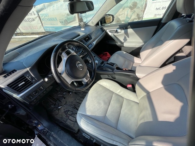 Lexus CT 200h Prestige - 5