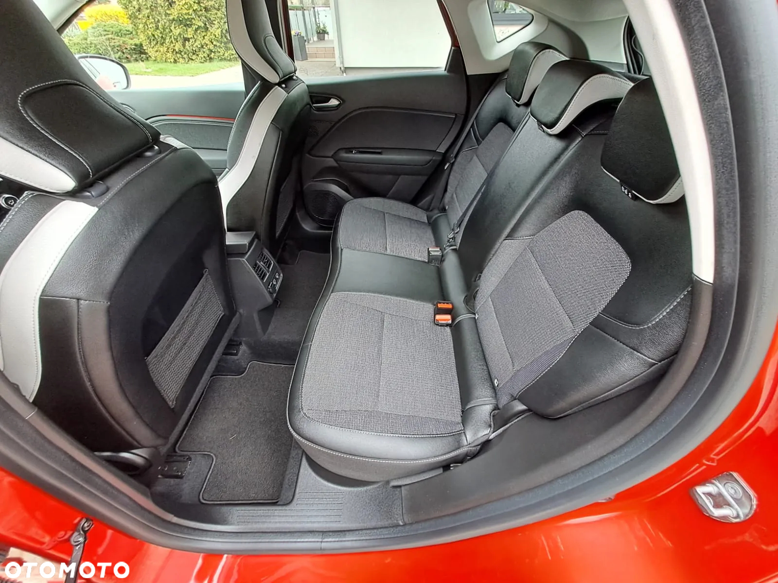 Renault Captur - 15