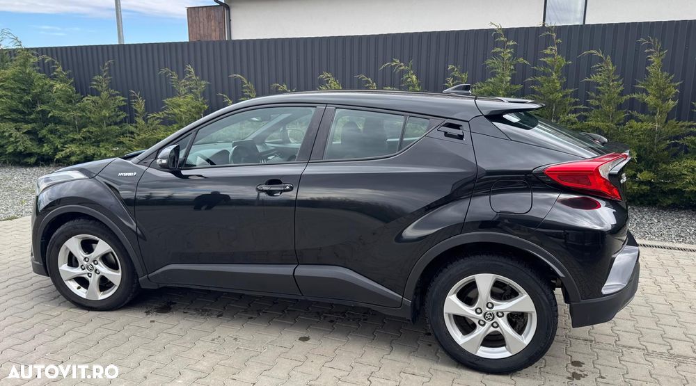 Toyota C-HR - 7