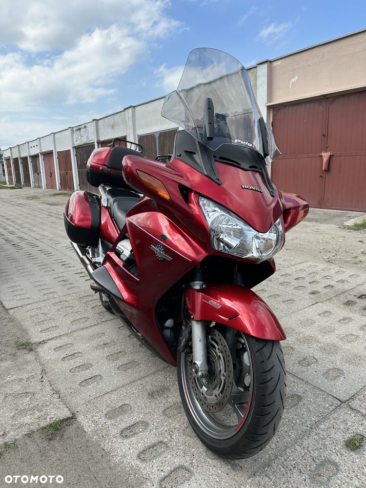 Honda ST - 2