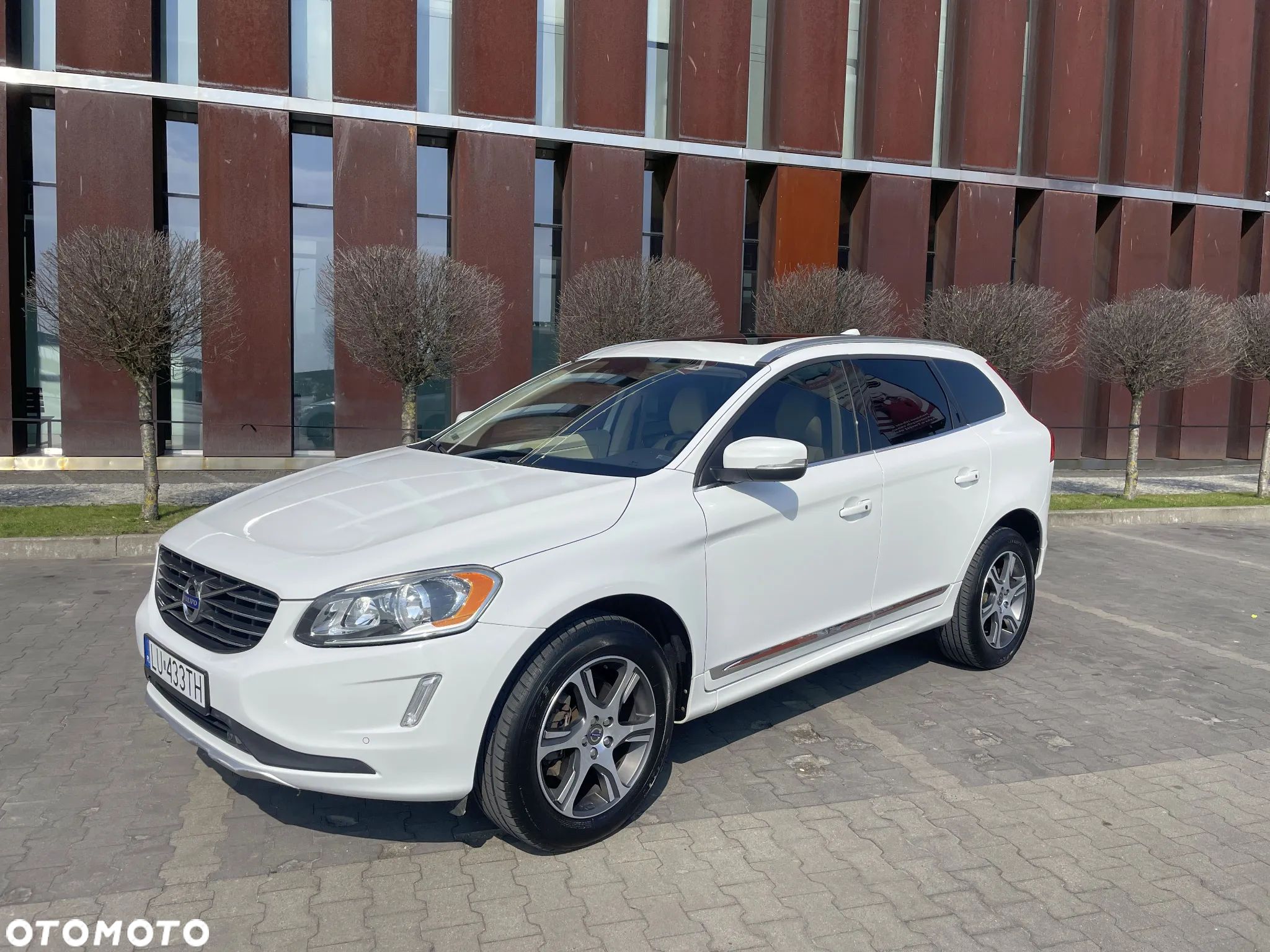 Volvo XC 60 - 1