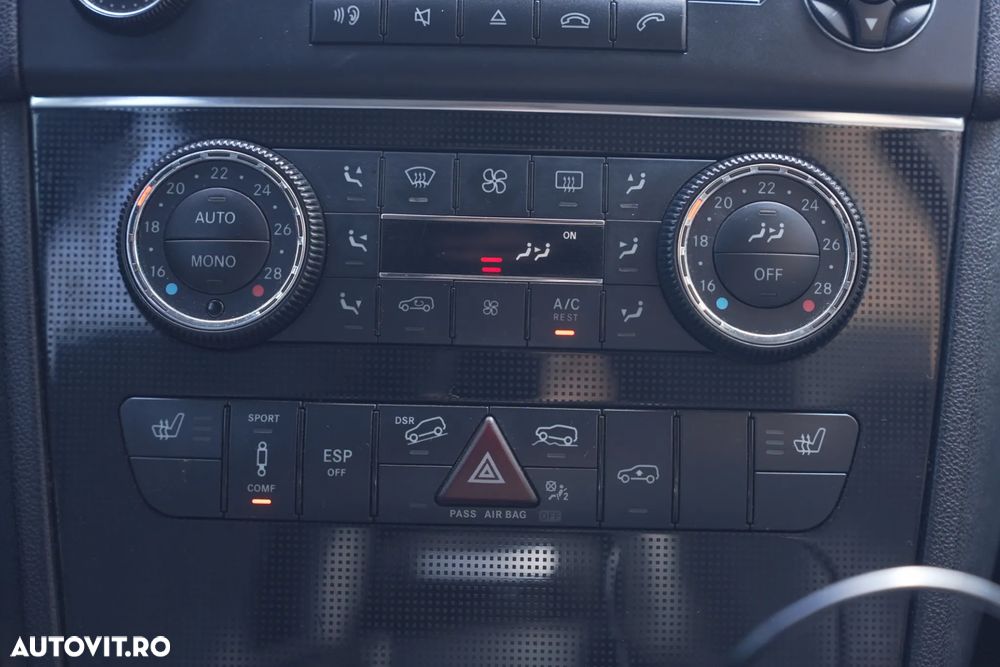 Mercedes-Benz ML - 26