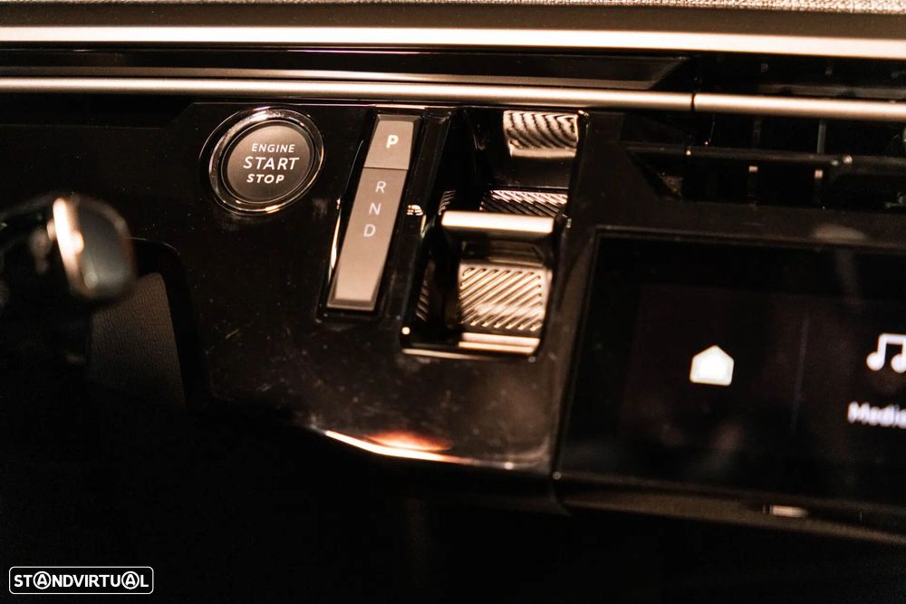 Peugeot E-5008 73 kWh GT - 36