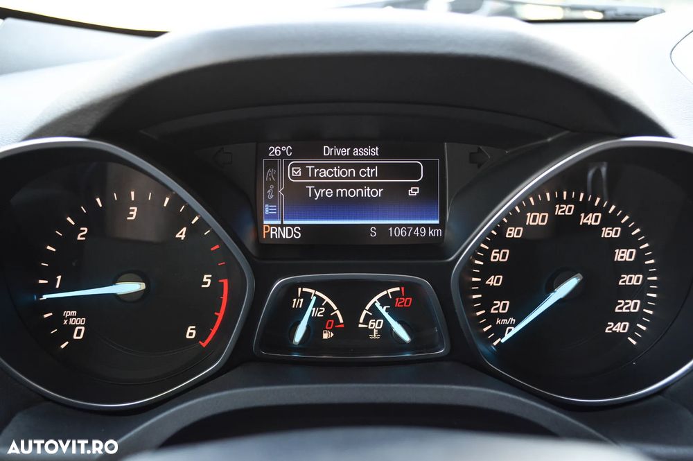 Ford Kuga 2.0 TDCi 4x4 Aut. Titanium - 18