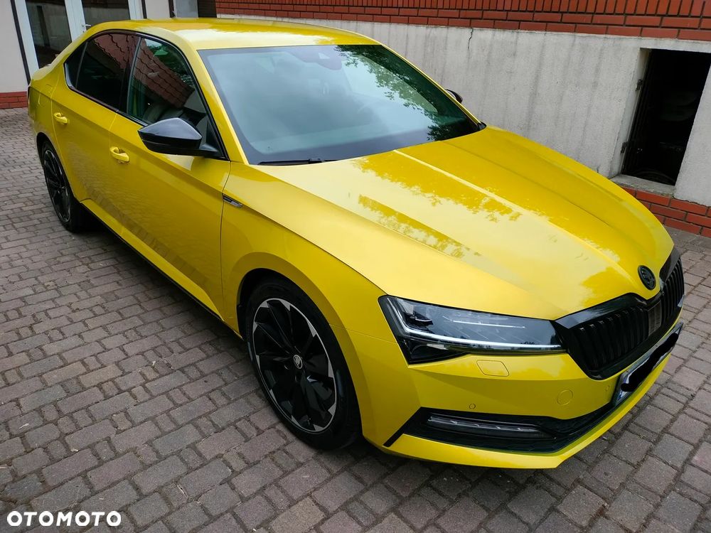 Skoda Superb 2.0 TDI SCR 4x4 Sportline DSG - 1