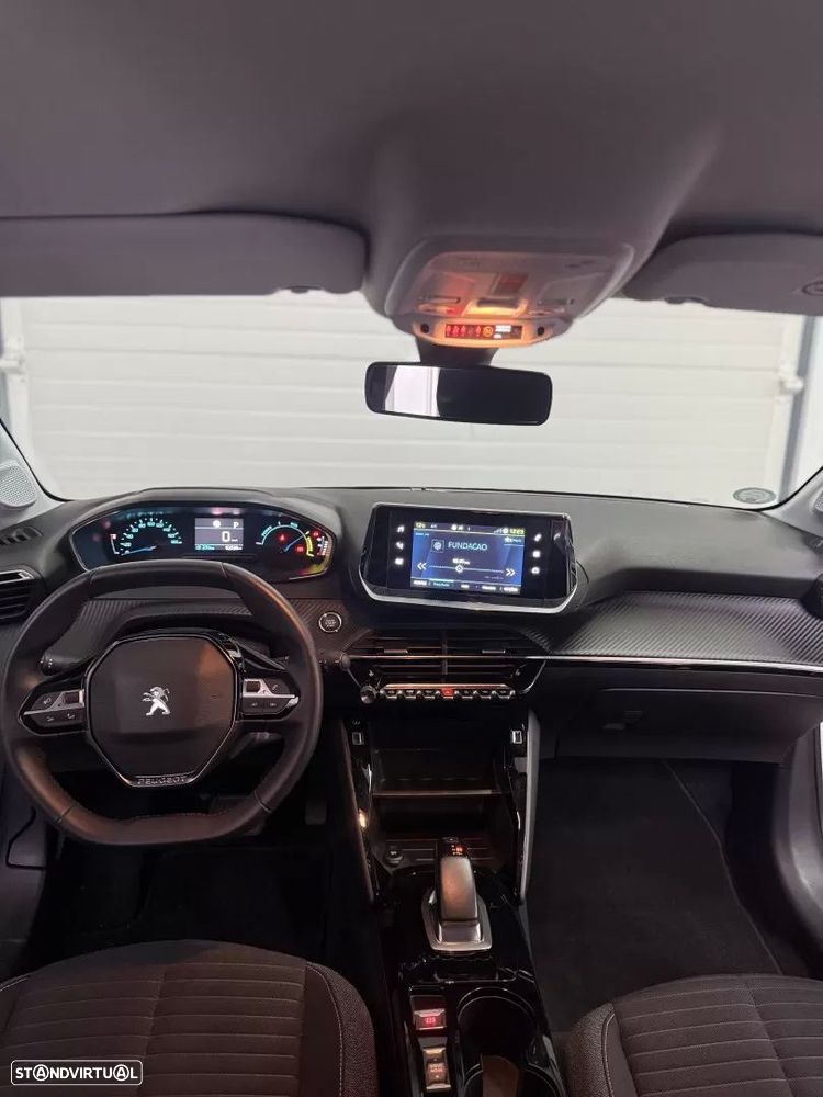 Peugeot e-208 Style - 6