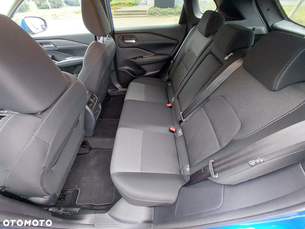 Nissan Qashqai 1.3 DIG-T MHEV N-Connecta Xtronic - 9