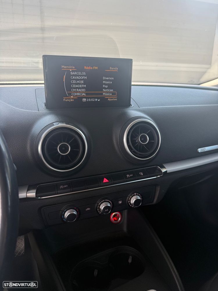 Audi A3 Sportback 1.6 TDI - 5