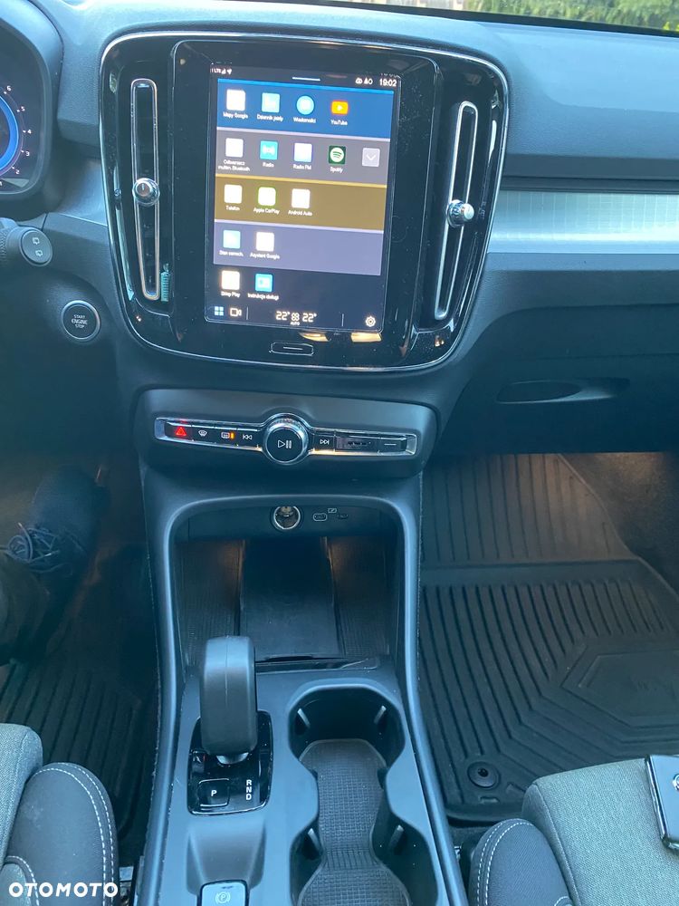 Volvo XC 40 B3 Ultimate Dark - 19